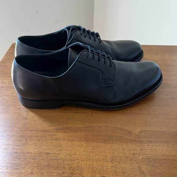 Prada Men\'s Black Leather Shoes. main image 6